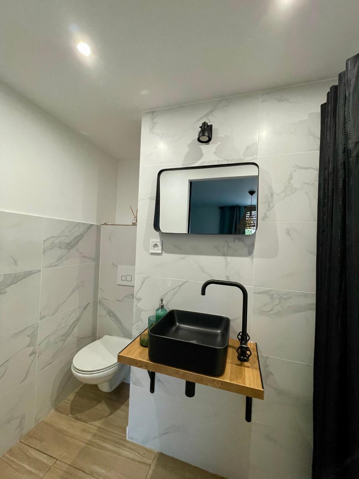 Villa Les Oliviers Spa Privatif 방돌 외부 사진